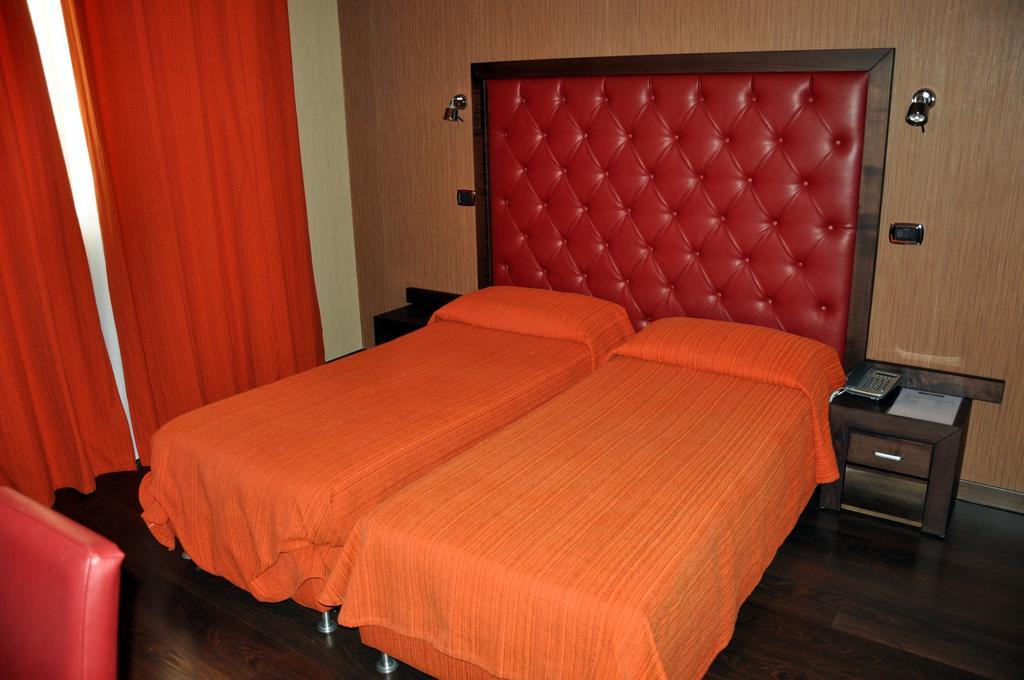 Hotel Fontana Del Re Ariano Irpino Rum bild