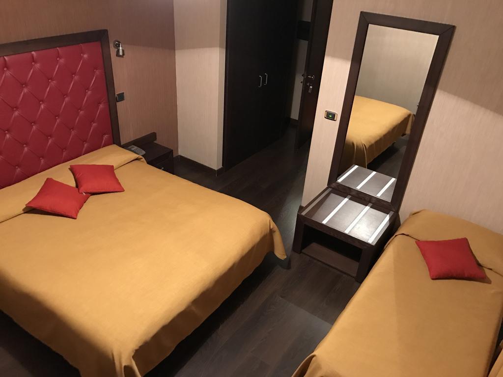 Hotel Fontana Del Re Ariano Irpino Exteriör bild